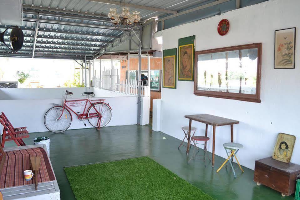 Ringo'S Foyer Hotel Malacca Bagian luar foto